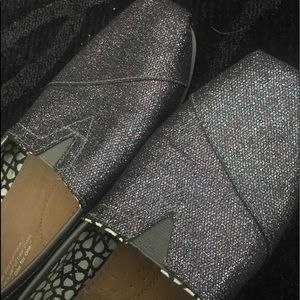 Multi colored glitter toms!